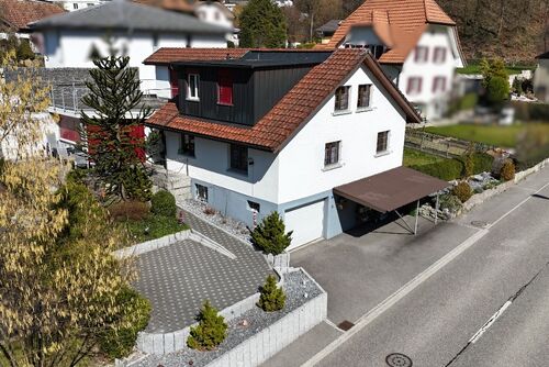 Grosszügiges Einfamilienhaus in Zofingen (Mühlethal)
