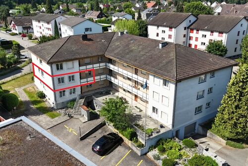 Charmante 5.5-Zimmer-Wohnung im 1. OG  in Hunzenschwil 